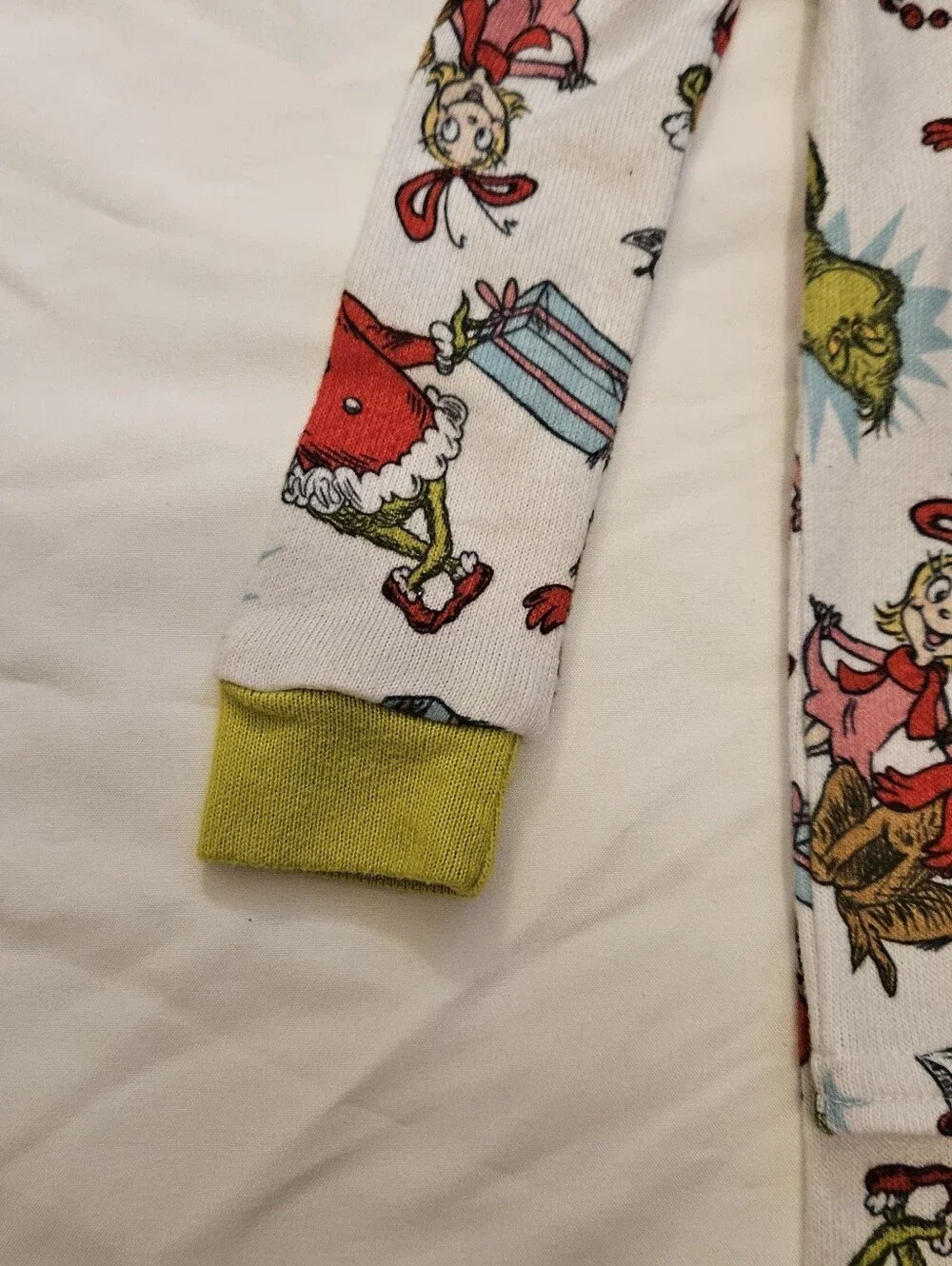 Grinch Pajamas Size 18M